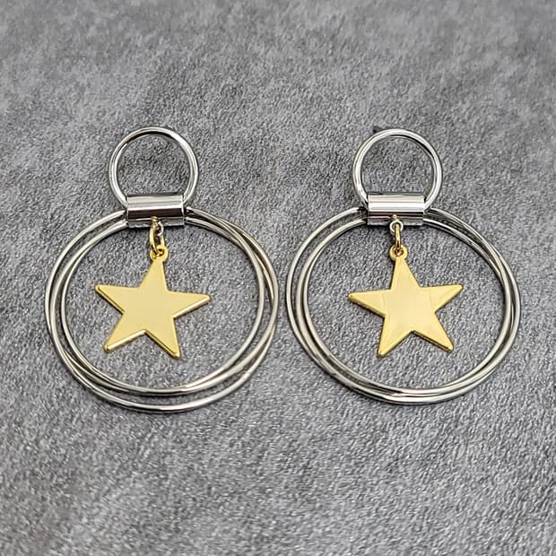 star earrings