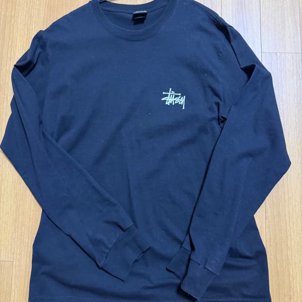 스투시 롱슬리브