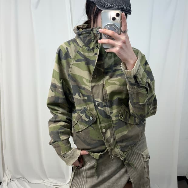 Y2K 카모 자켓