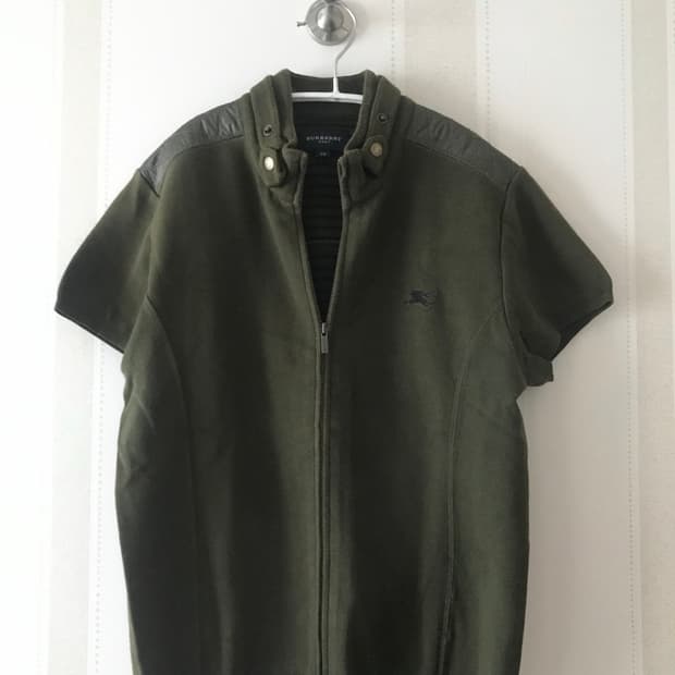 Burberry half knit zip-up
