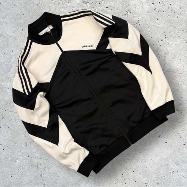 [M] 18s 아디다스 올드스쿨 블랙/화이트 트랙탑 B508