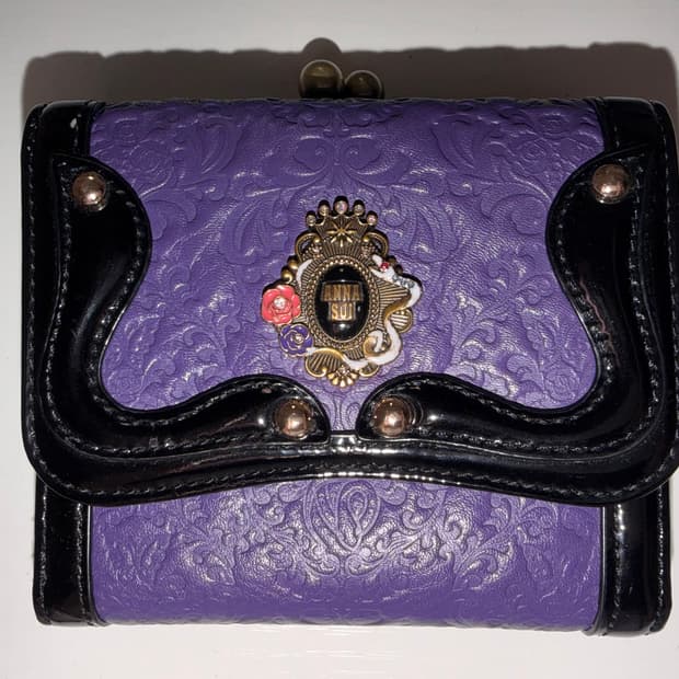 안나수이 세르팡 반지갑