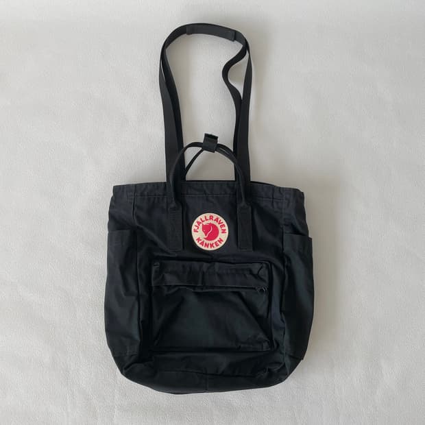 피엘라벤(Fjallraven) 토트 크로스백