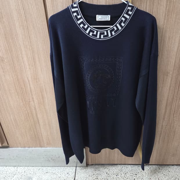베르사체 올자수 니트 110