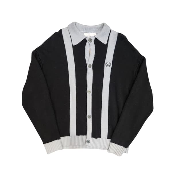 엑스톤즈(XTONZ) 스트라이프 니트 가디건