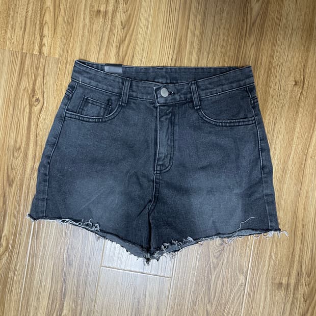 새상품 Grang Blue 데님 반바지 28