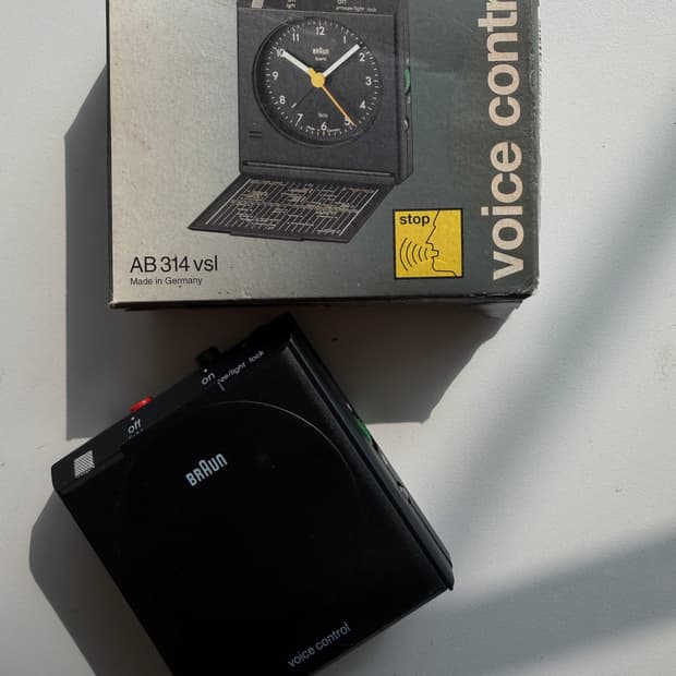 빈티지 브라운 시계