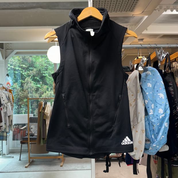아디다스 하이넥 베스트