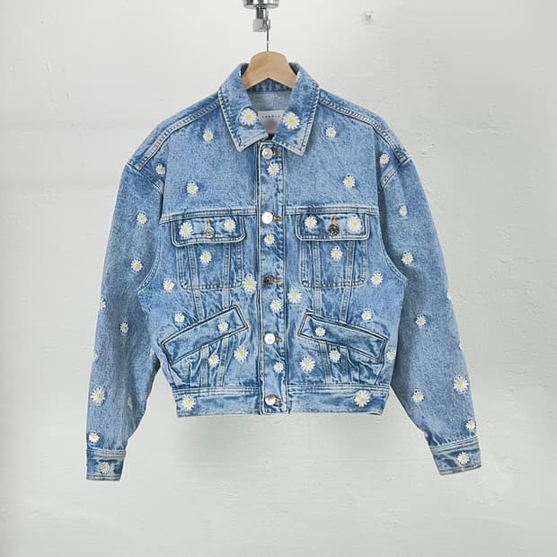 산드로 모니카 데이지 엠브로이드 데님 자켓