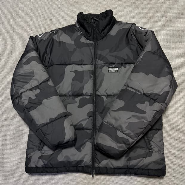 아디다스 카모 다운 패딩자켓