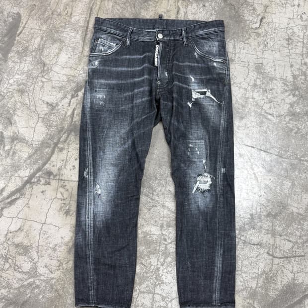 디스퀘어드2 클래식 케니 진 블랙 디스트로이드 데님 팬츠