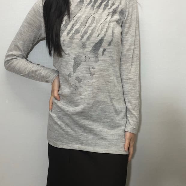 빈티지 라이트 그레이 오리엔탈 탑