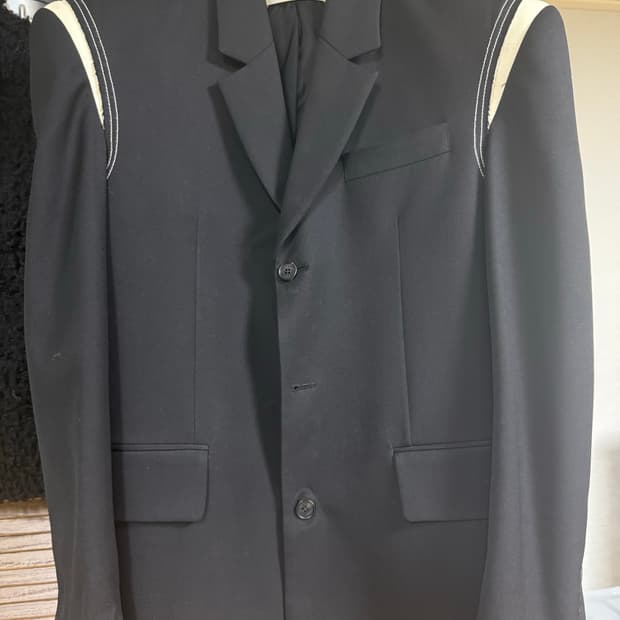 웨이비니스 초판 자켓 로우엣지 블레이저  1사이즈