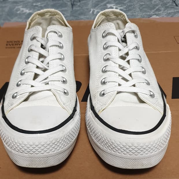 컨버스 척테일러 올스타 플랫폼 로우 스니커즈 (240)