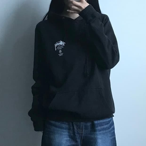 스투시 월드투어 블랙 후드티