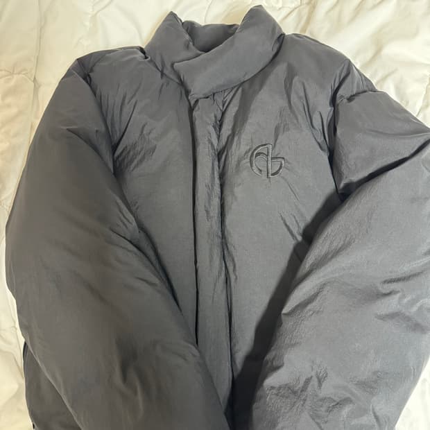 노매뉴얼 PLAIN PUFFER JACKET 라지