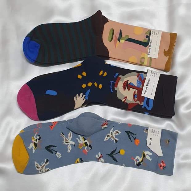 그린 네이비 블루 추상화 스트라이프 Bonne Maison 본메종 양말 