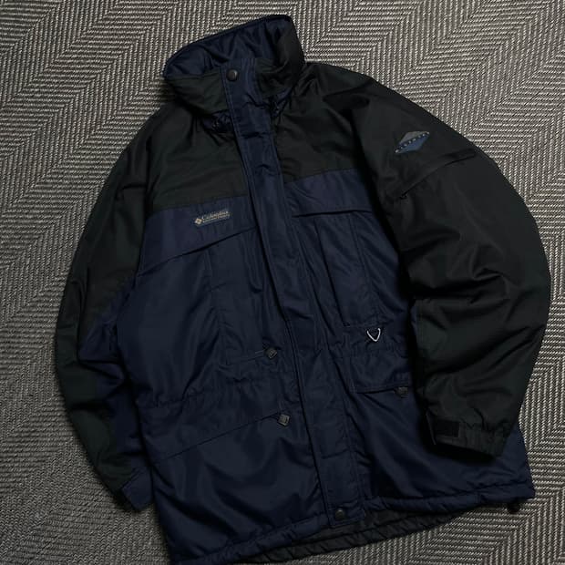 컬럼비아 올드스쿨 고프코어 마운틴 점퍼y 5102