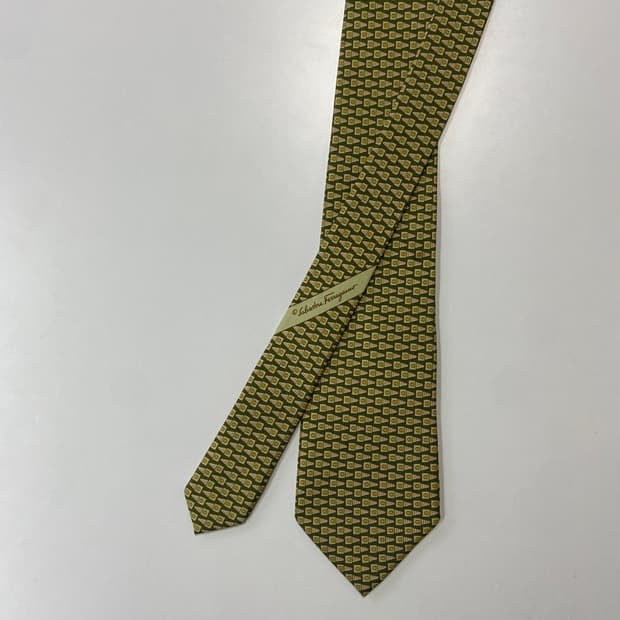 최상급 페레가모(Ferragamo) 명품 정품 넥타이