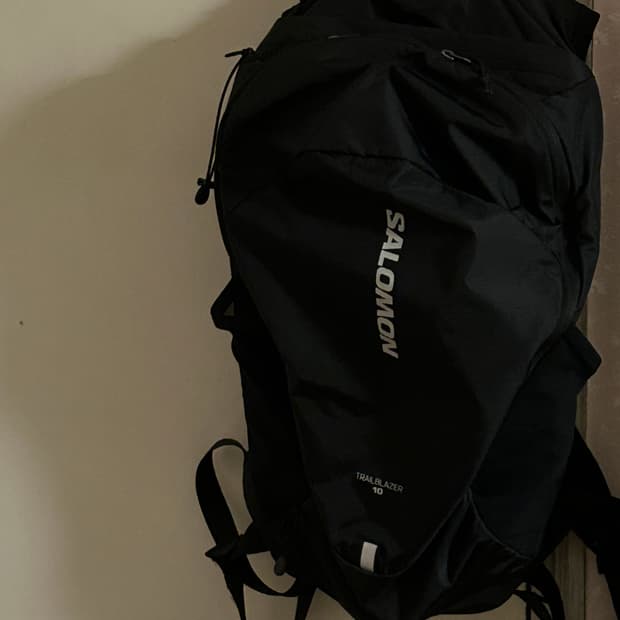 살로몬 트레일블레이저 10 블랙 백팩