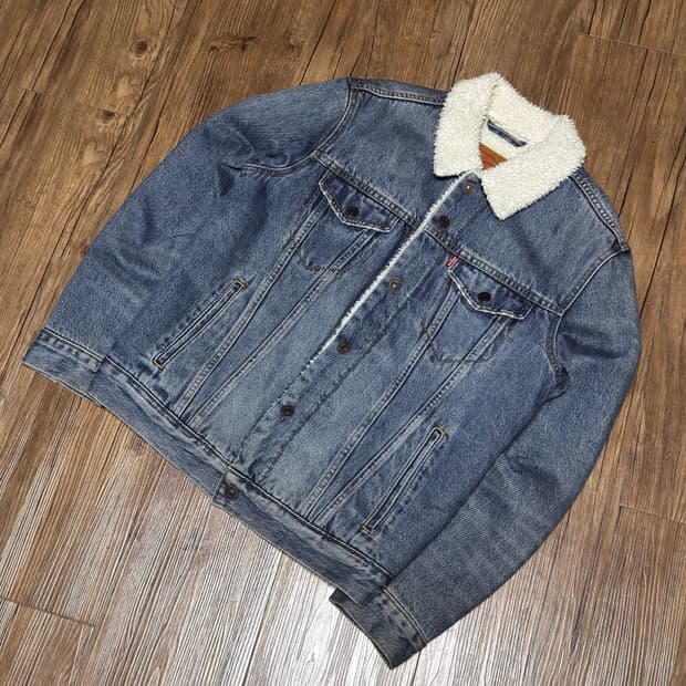 리바이스 쉐르파 펀칭 자켓