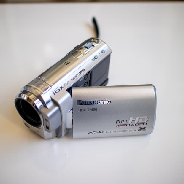 Panasonic HDC-TM30-S / 빈티지 디지털 캠코더