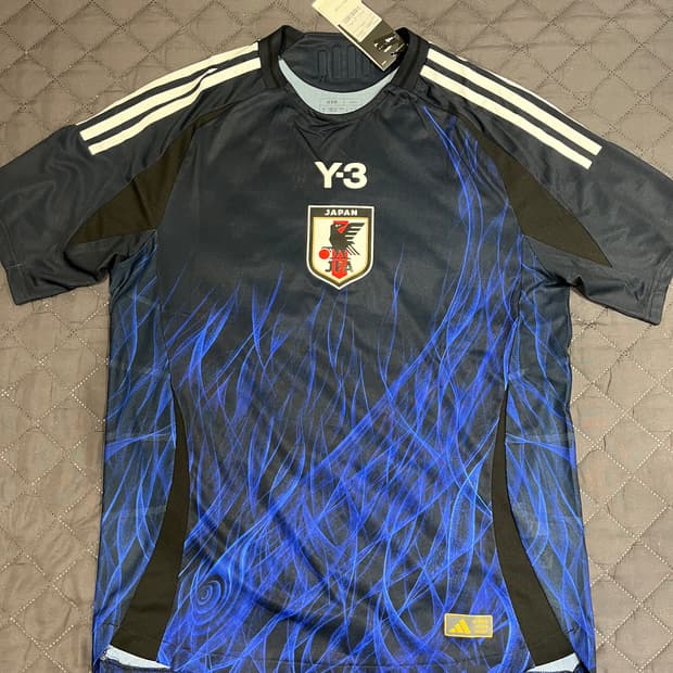 일본 축구 국가대표팀 Y-3 어센틱 유니폼