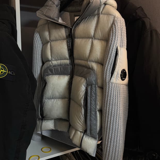 cp컴퍼니 코리아익스클루시브 니트패딩 S 디디쉘