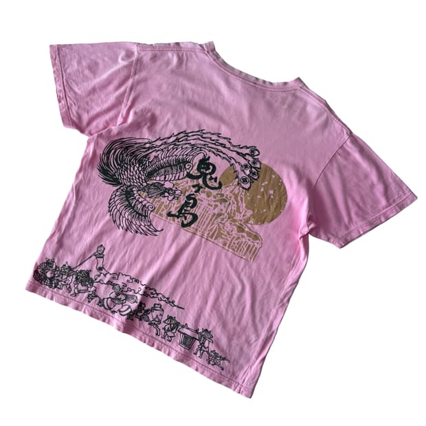 오니가시마(鬼ヶ島) 오리엔탈 피닉스 그래픽 핑크 티셔츠