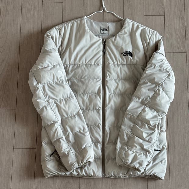 노스페이스 경량패딩
