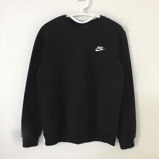 Nike 맨투맨
