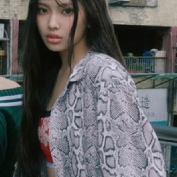 슈프림 24ss 뱀피 반팔 셔츠 L