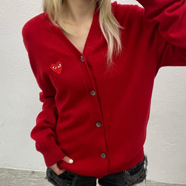 꼼데가르송 레드와펜 레드 가디건 L