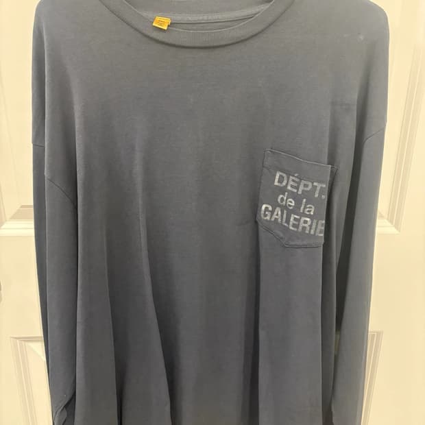 갤러리 디파트먼트 디파트 드 라 갤러리 롱슬리브 포켓 티셔츠