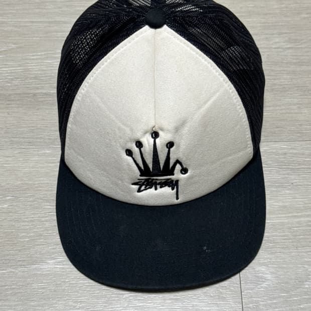 스투시 크라운캡 팝니다!