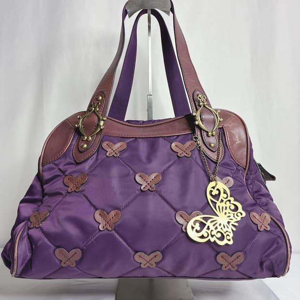 안나수이 퀼팅 버터플라이 핸드백