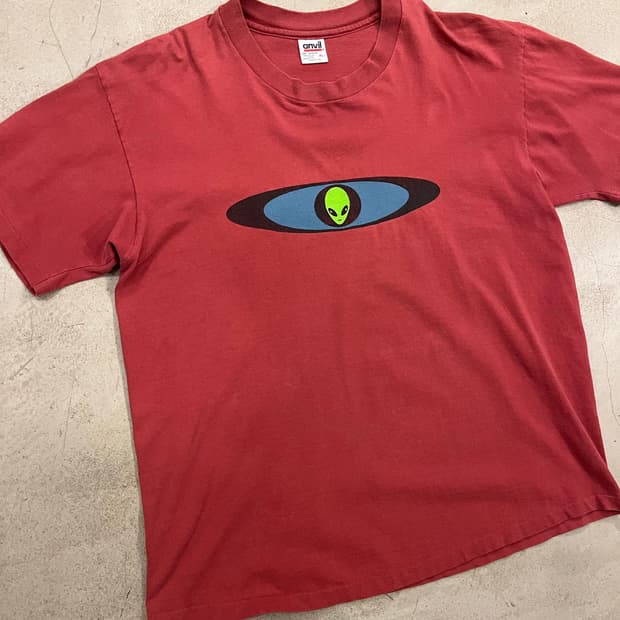 빈티지 90s 에일리언 티셔츠