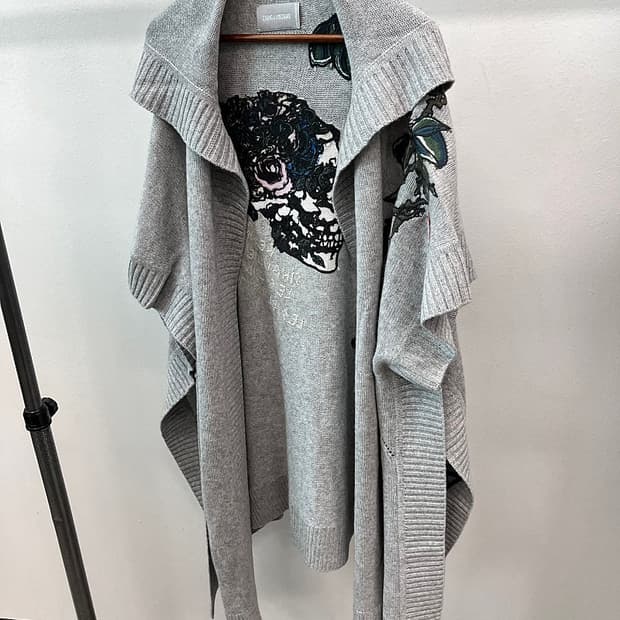 여) 쟈딕앤볼테르 캐시미어 자수 숄 가디건