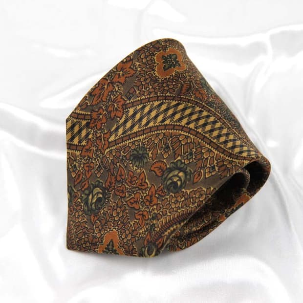 마리오 발렌티노 9.2cm A등급 페이즐리 남자 명품 넥타이