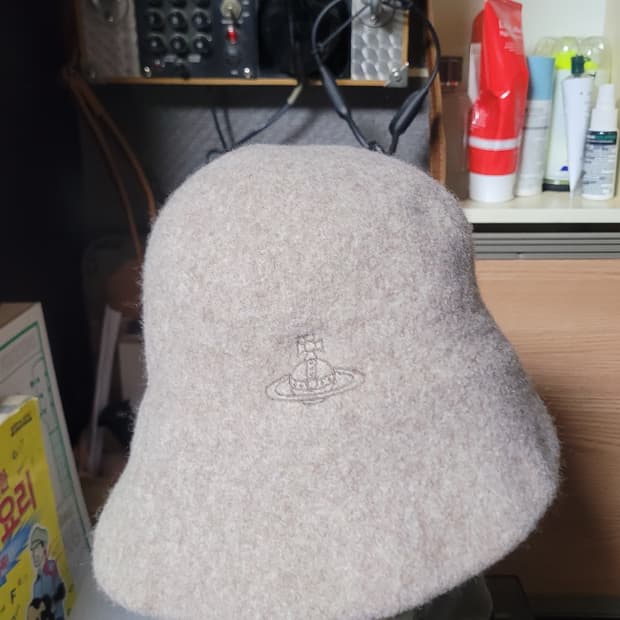 비비안웨스트 버킷모