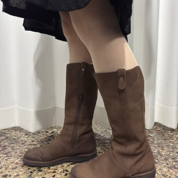 asics brown suede boots