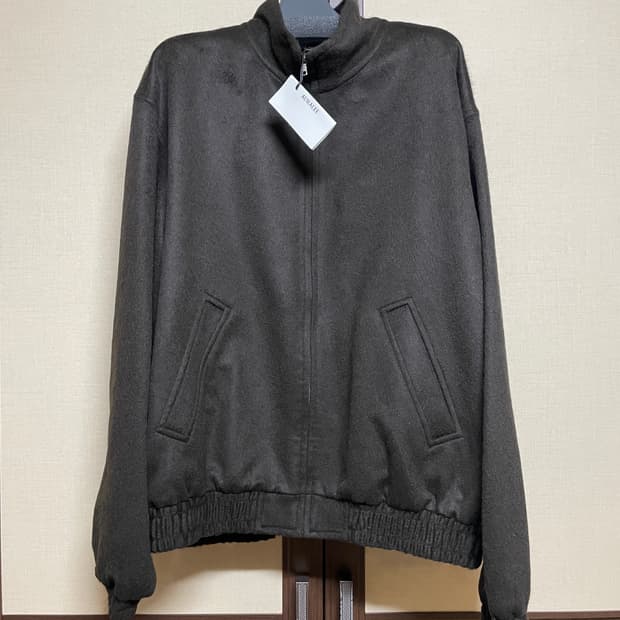 [5] 오라리 25aw 베이비 캐시미어 카멜 블루종 다크 브라운