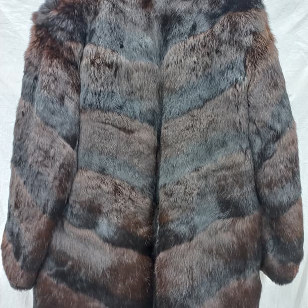 France 밍크 코트 브라운