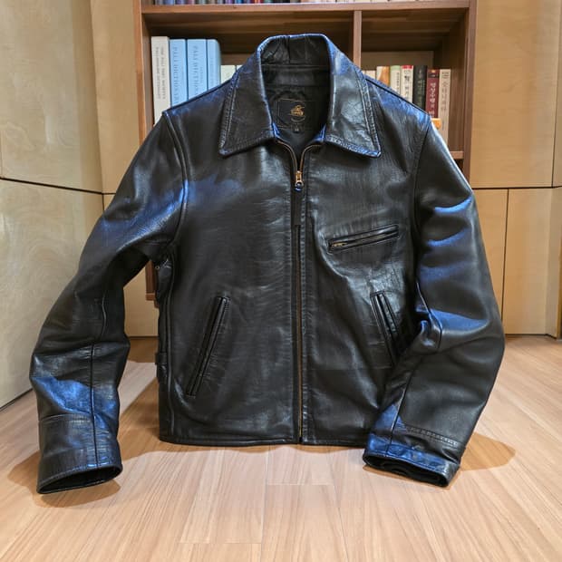 급매 <로스트월드> 레더 자켓 38 (M)  리얼맥코이, 버즈릭슨