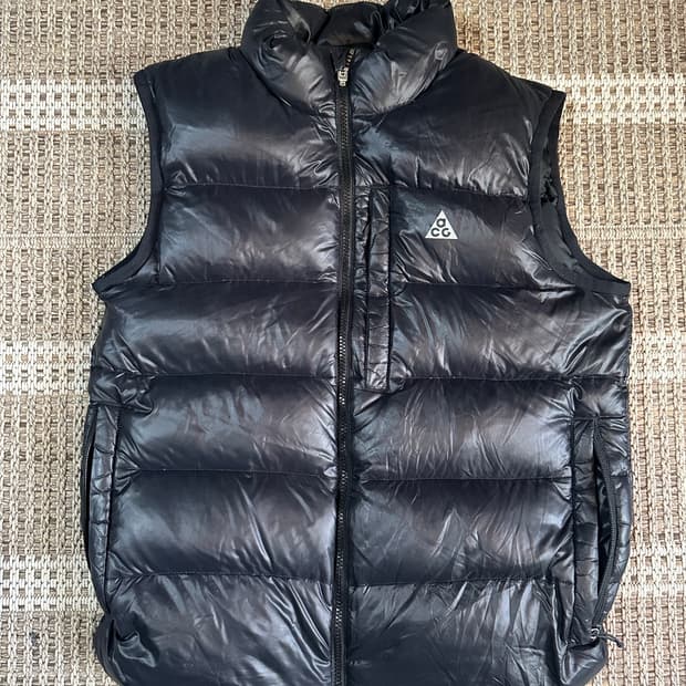 나이키 ACG 패딩 조끼 블랙 M(95)