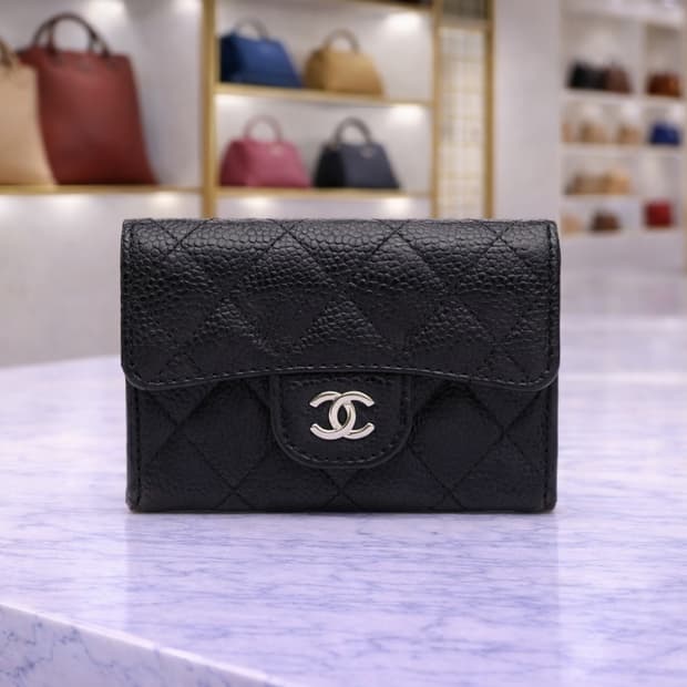 [A급] 샤넬 클래식 플랩 카드 지갑 판매합니다!!!