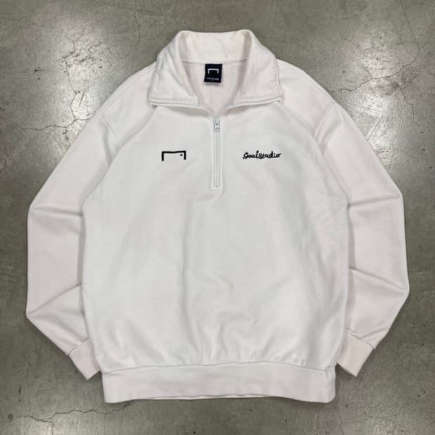 골 스튜디오 빅로고 하프 집업 맨투맨