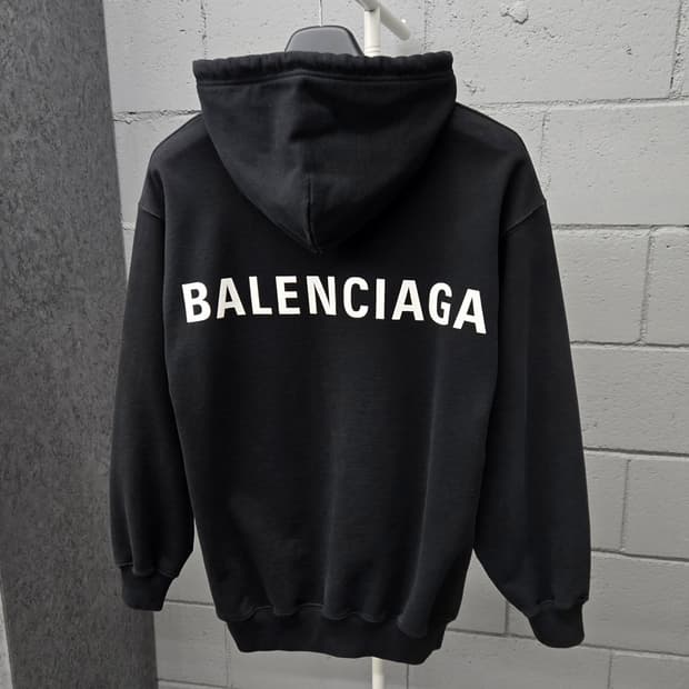 발렌시아가 백로고 후드 오버핏XS