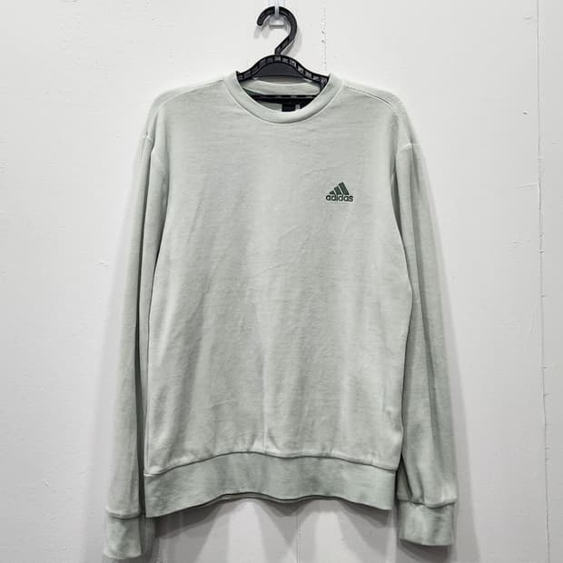 아디다스 벨벳 맨투맨 80사이즈