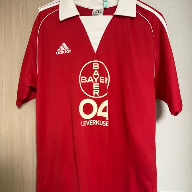 빈티지 레버쿠젠 유니폼